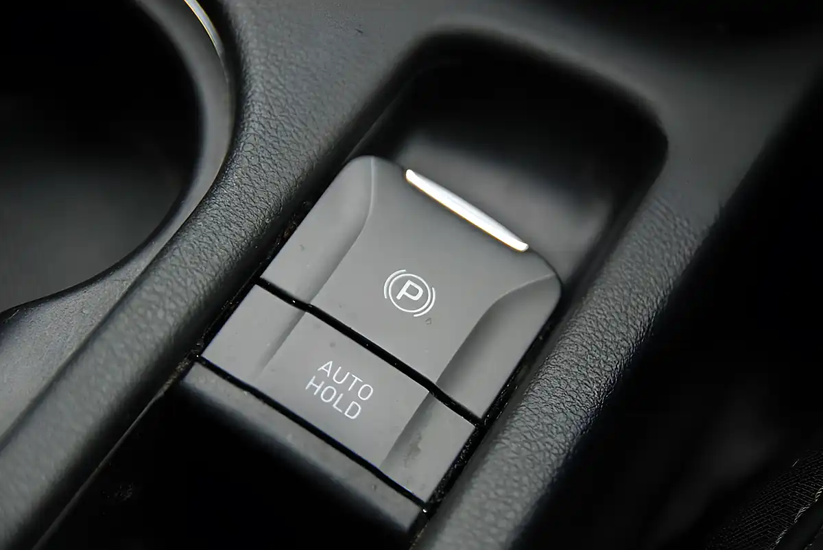 Used 2021 Hyundai Kona Premium White - Interior and Exterior details 14