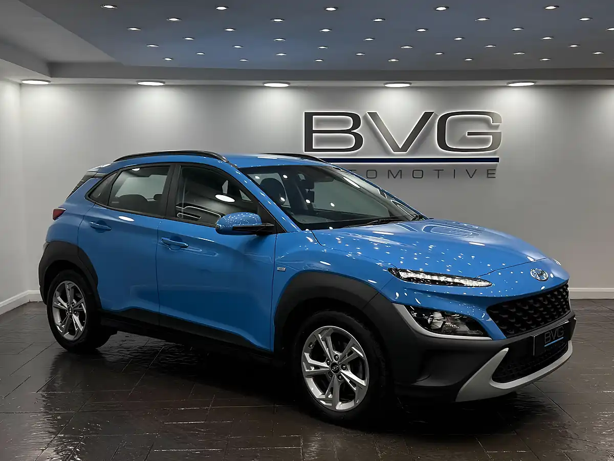 Used 2021 Hyundai Kona Se Connect Blue - Front View