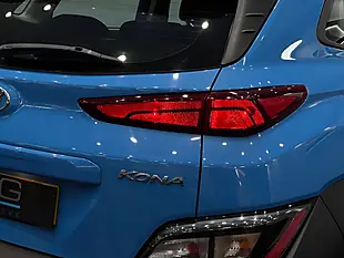 Used 2021 Hyundai Kona Se Connect Blue - Interior and Exterior details 12