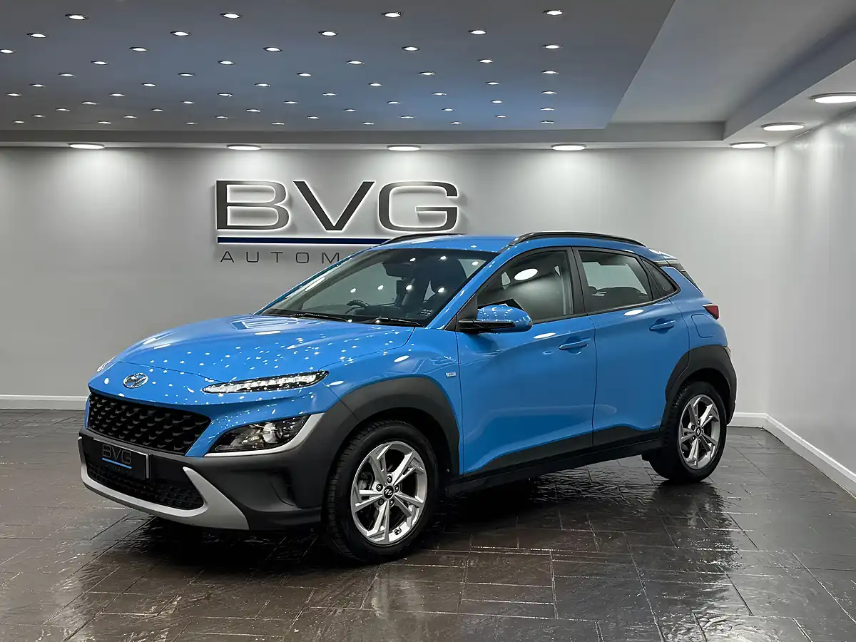 Used 2021 Hyundai Kona Se Connect Blue - Interior and Exterior details 5