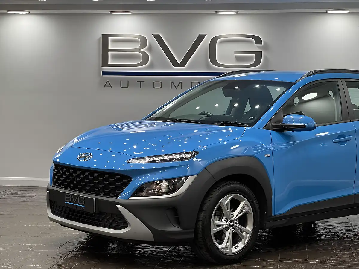 Used 2021 Hyundai Kona Se Connect Blue - Interior and Exterior details 7