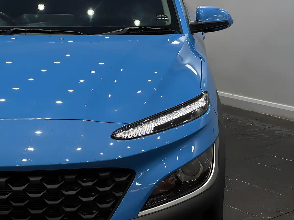 Used 2021 Hyundai Kona Se Connect Blue - Interior and Exterior details 9