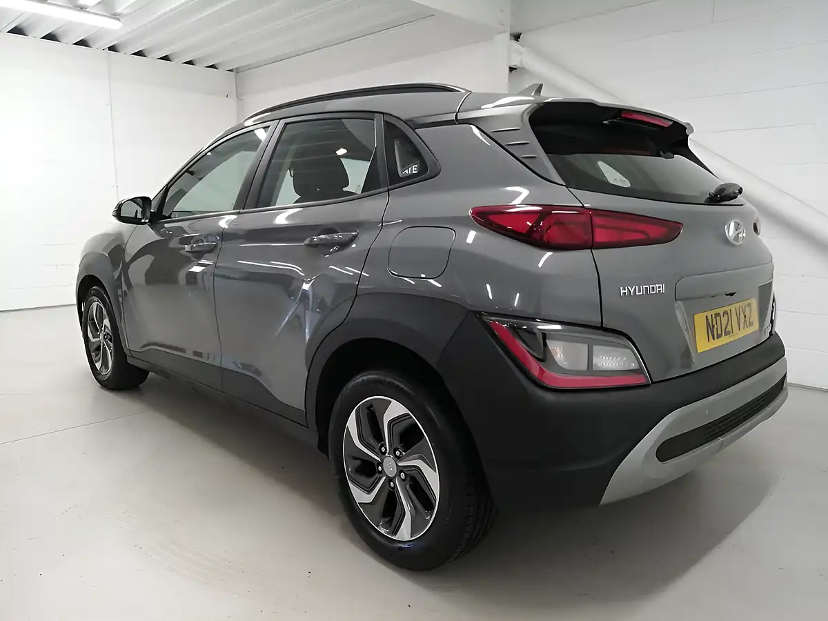 Used 2021 Hyundai Kona Se Connect Galactic Grey - Interior and Exterior details 14