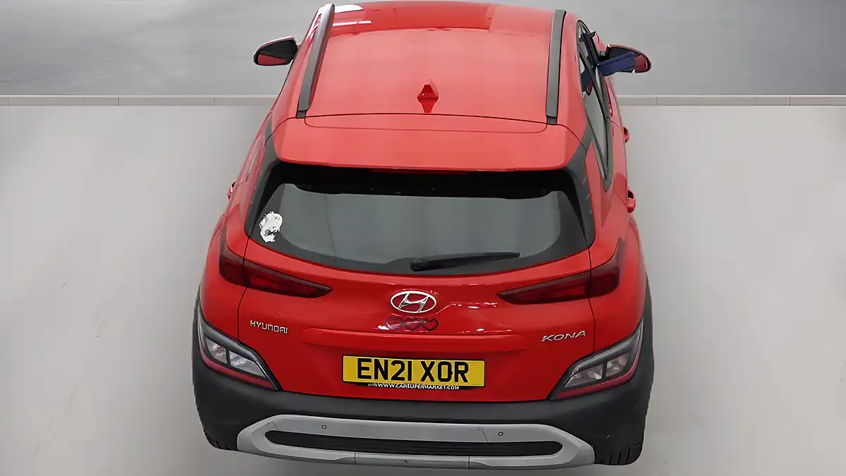 Used 2021 Hyundai Kona Se Connect Red - Interior and Exterior details 10