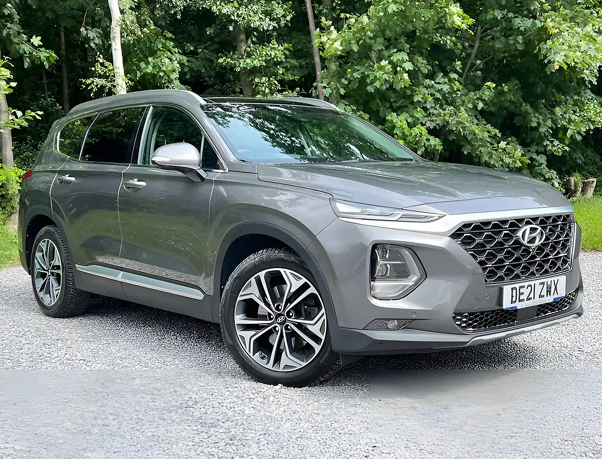 Used 2021 Hyundai Santa Fe Premium Se Magnetic Force - Front View