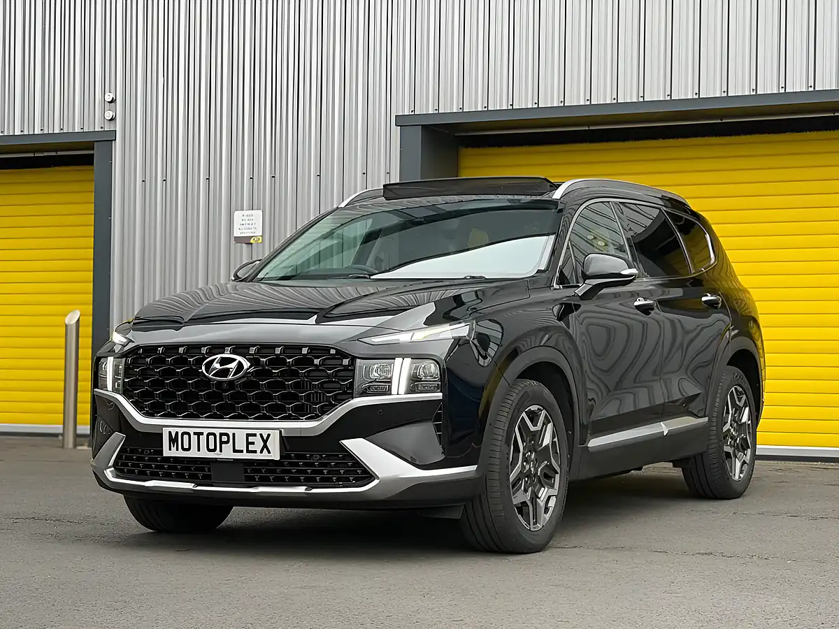 Used 2021 Hyundai Santa Fe Ultimate Black - Interior and Exterior details 5