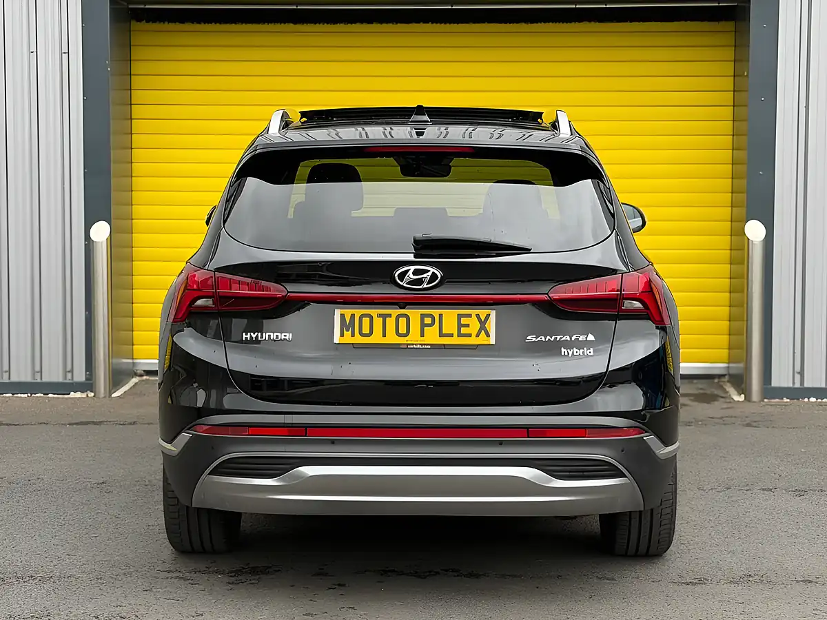 Used 2021 Hyundai Santa Fe Ultimate Black - Interior and Exterior details 8