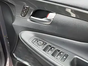 Used 2021 Hyundai Santa Fe Ultimate Brown - Interior and Exterior details 17