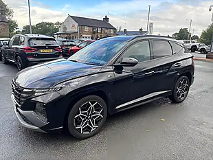 Used 2021 Hyundai Tucson N-Line S Phantom Black - Interior and Exterior details 8
