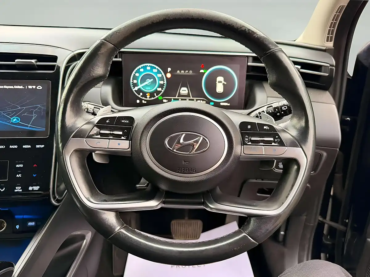 Used 2021 Hyundai Tucson Premium Black - Interior and Exterior details 10