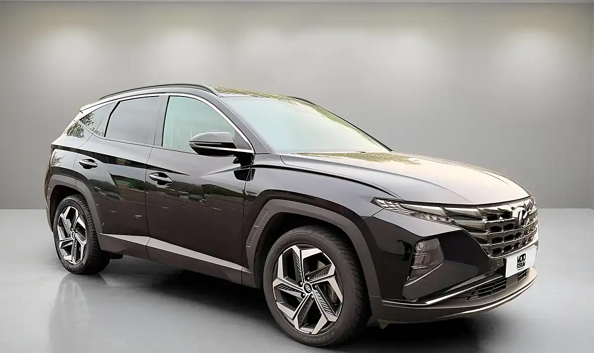Used 2021 Hyundai Tucson Premium Black - Interior and Exterior details 3