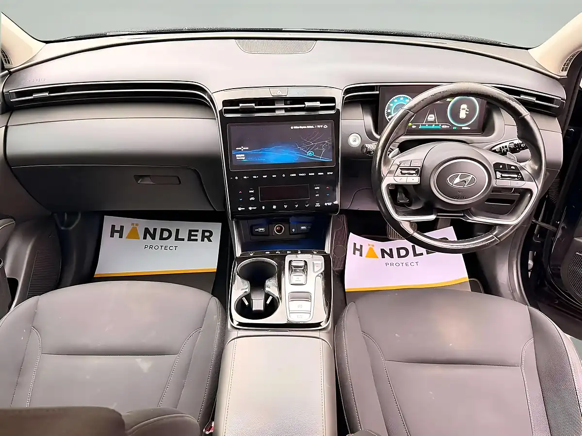 Used 2021 Hyundai Tucson Premium Black - Interior and Exterior details 7