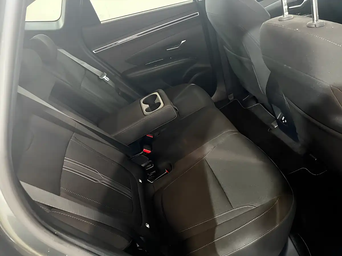 Used 2021 Hyundai Tucson Premium Grey - Interior and Exterior details 10