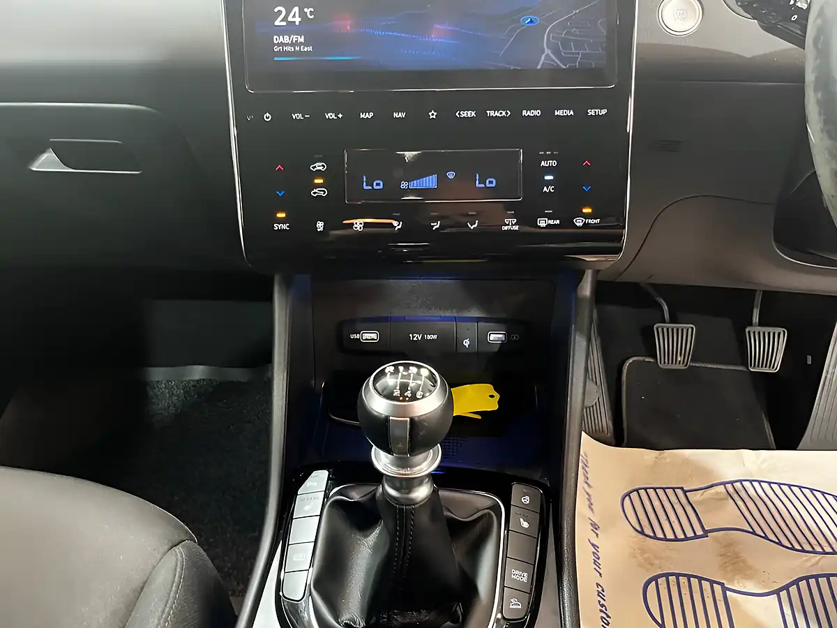 Used 2021 Hyundai Tucson Premium Grey - Interior and Exterior details 15