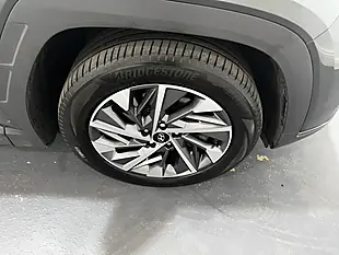 Used 2021 Hyundai Tucson Premium Grey - Interior and Exterior details 7