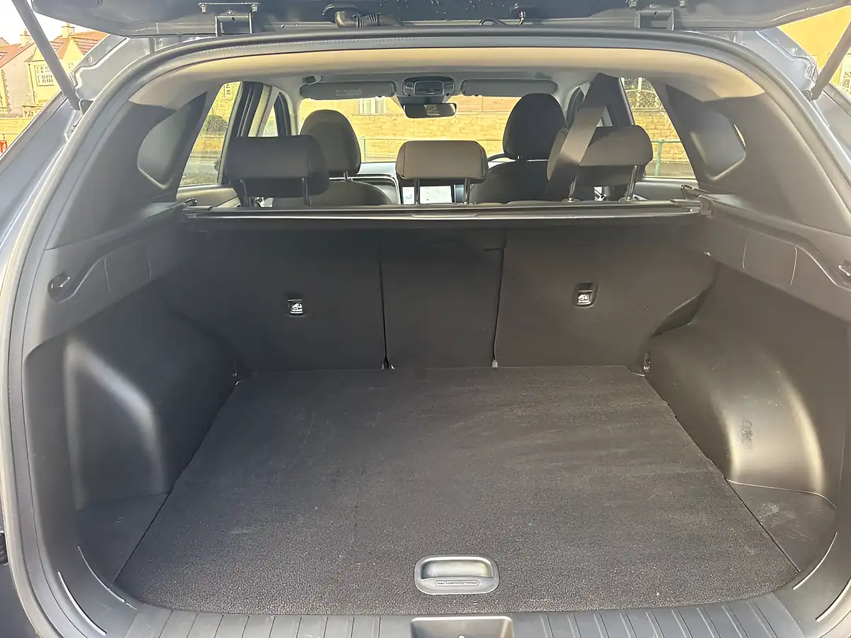 Used 2021 Hyundai Tucson Se Connect Grey - Interior and Exterior details 16