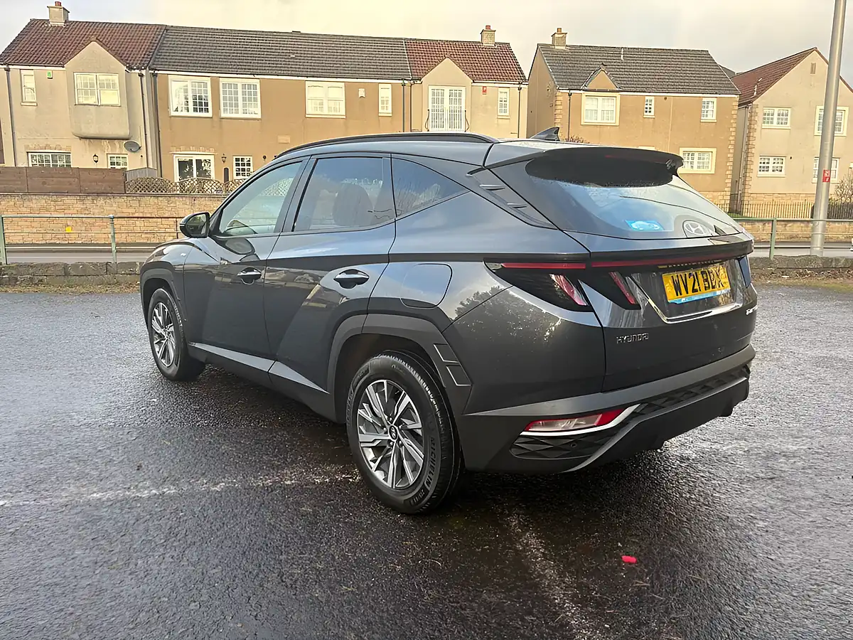 Used 2021 Hyundai Tucson Se Connect Grey - Interior and Exterior details 17