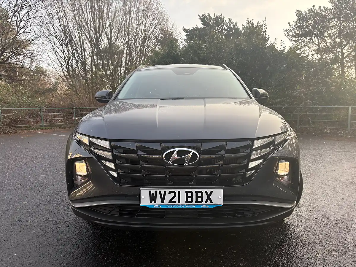 Used 2021 Hyundai Tucson Se Connect Grey - Interior and Exterior details 10