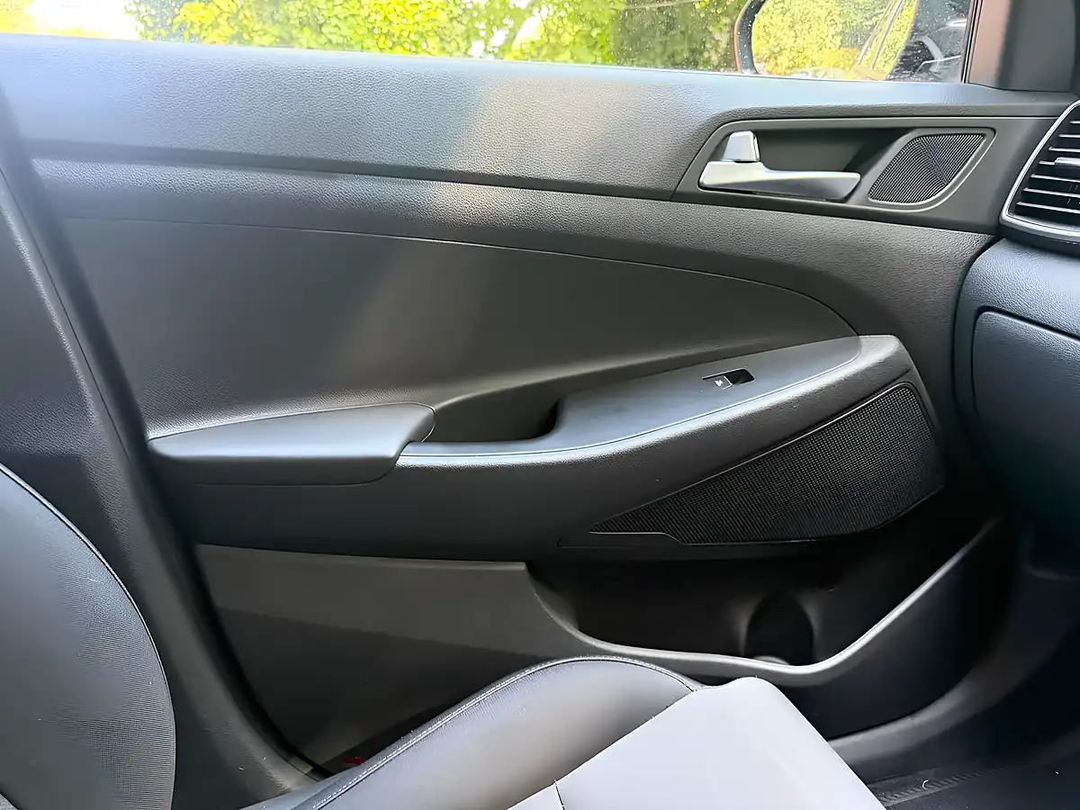 Used 2021 Hyundai Tucson Se Nav Grey - Interior and Exterior details 14