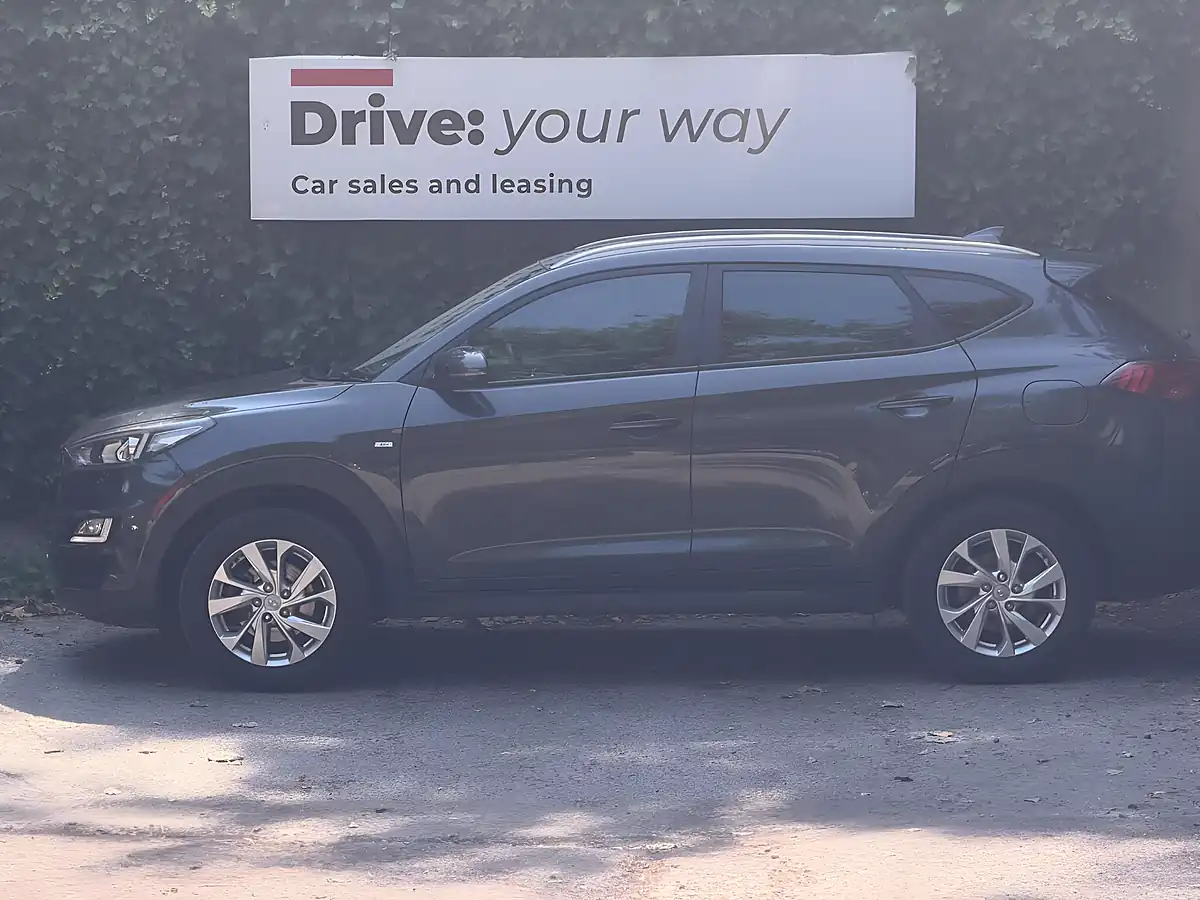 Used 2021 Hyundai Tucson Se Nav Grey - Interior and Exterior details 4