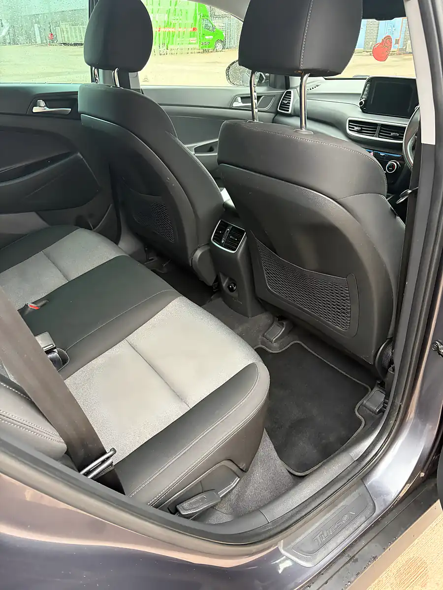 Used 2021 Hyundai Tucson Se Nav Grey - Interior and Exterior details 8