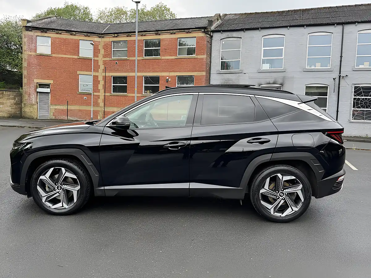 Used 2021 Hyundai Tucson Ultimate Black - Interior and Exterior details 17