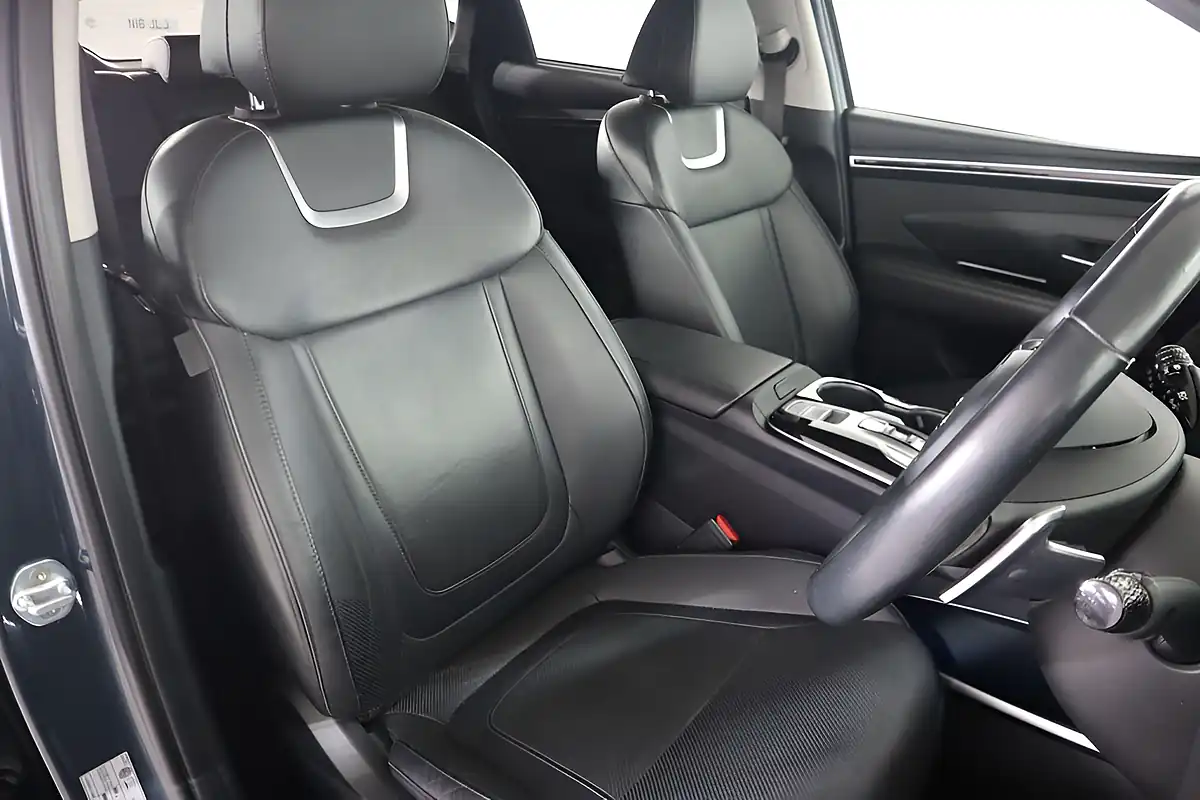 Used 2021 Hyundai Tucson Ultimate Blue - Interior and Exterior details 12