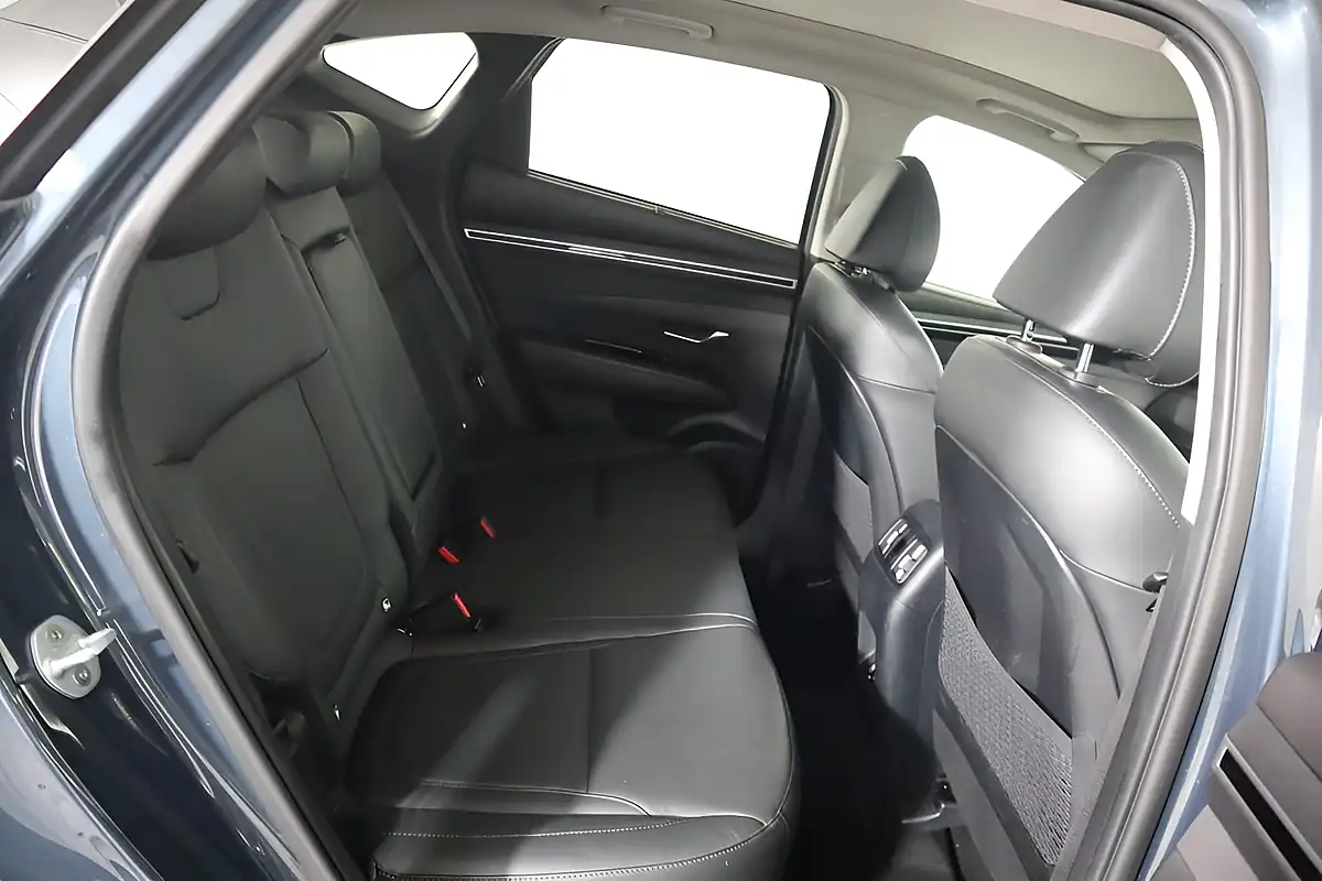 Used 2021 Hyundai Tucson Ultimate Blue - Interior and Exterior details 13