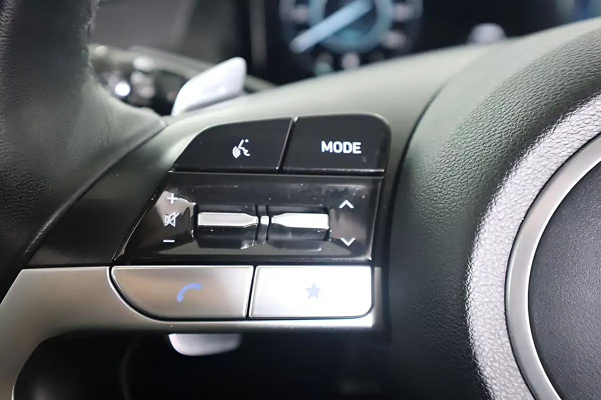 Used 2021 Hyundai Tucson Ultimate Blue - Interior and Exterior details 18
