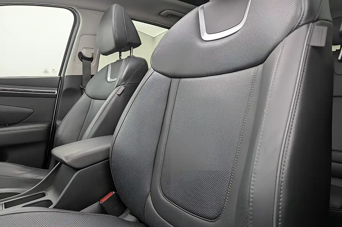 Used 2021 Hyundai Tucson Ultimate White - Interior and Exterior details 13