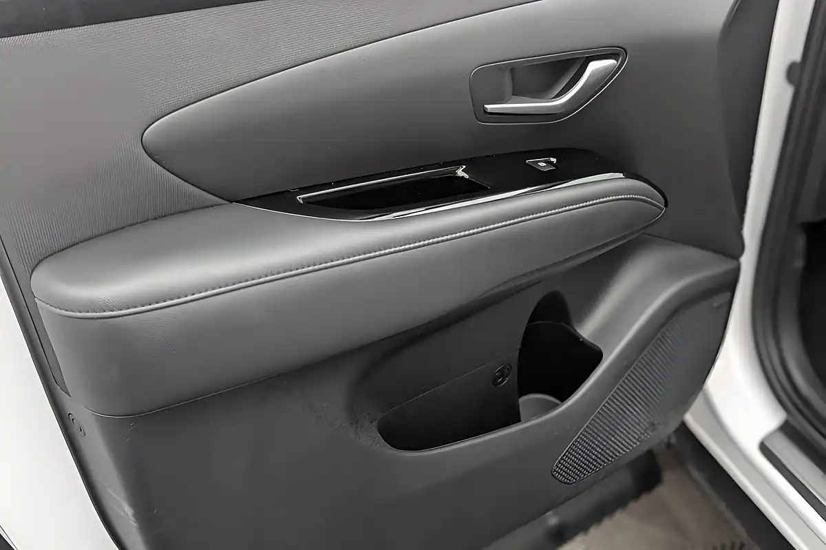 Used 2021 Hyundai Tucson Ultimate White - Interior and Exterior details 14