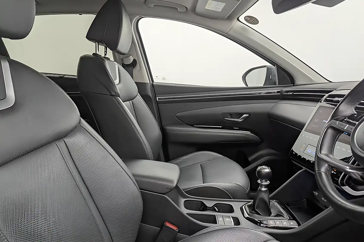 Used 2021 Hyundai Tucson Ultimate White - Interior and Exterior details 2