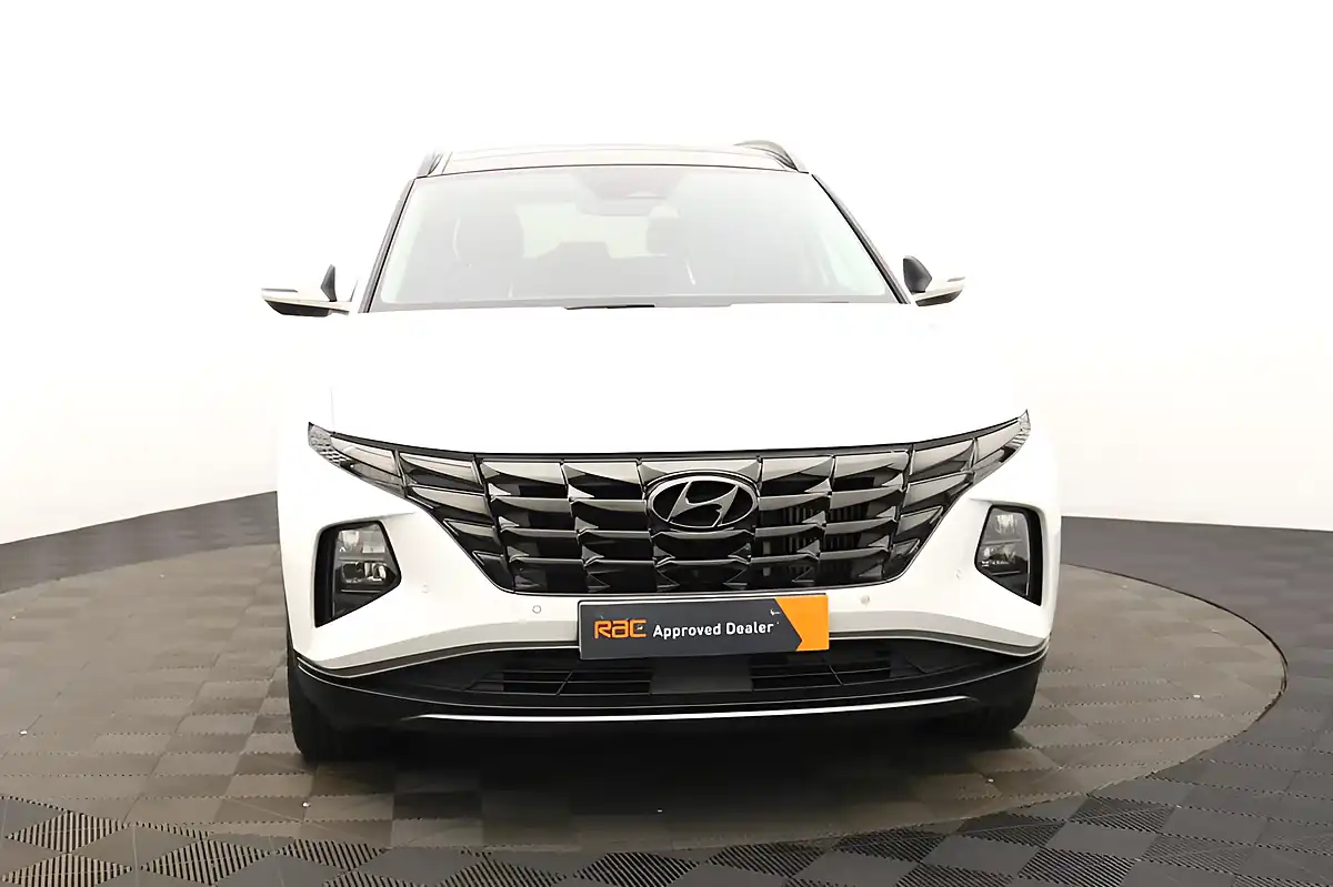 Used 2021 Hyundai Tucson Ultimate White - Interior and Exterior details 7