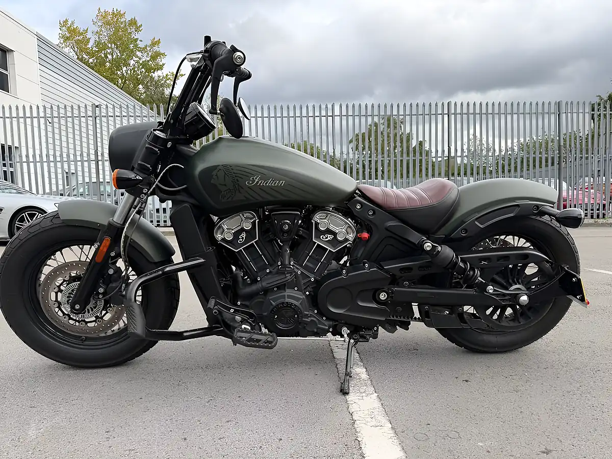 Used 2021 Indian Scout Bobber Twenty Custom Cruiser Green - Interior and Exterior details 4