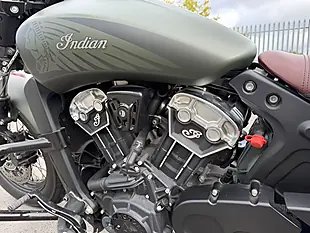 Used 2021 Indian Scout Bobber Twenty Custom Cruiser Green - Interior and Exterior details 6