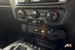 Used 2021 Isuzu D-Max DL20 Silver - Interior and Exterior details 15