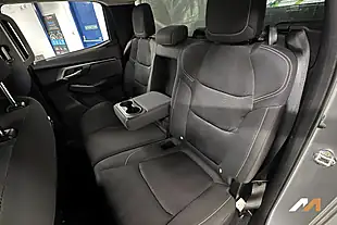 Used 2021 Isuzu D-Max DL20 Silver - Interior and Exterior details 19