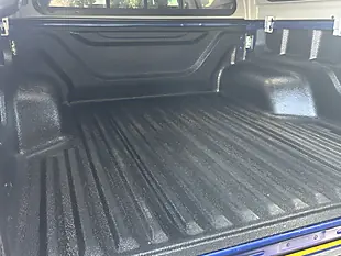 Used 2021 Isuzu D-Max DL40 Metallic Sapphire Blue - Interior and Exterior details 13