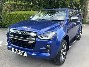Used 2021 Isuzu D-Max DL40 Metallic Sapphire Blue - Interior and Exterior details 17