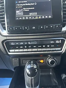Used 2021 Isuzu D-Max DL40 Metallic Sapphire Blue - Interior and Exterior details 3