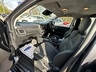 Used 2021 Isuzu D-Max DL40 Pickup Double Cab Obsidian Grey - Interior and Exterior details 10