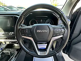 Used 2021 Isuzu D-Max DL40 Pickup Double Cab Obsidian Grey - Interior and Exterior details 14