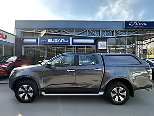 Used 2021 Isuzu D-Max DL40 Pickup Double Cab Obsidian Grey - Interior and Exterior details 2