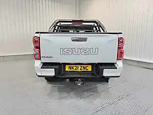 Used 2021 Isuzu D-Max DL40 White - Interior and Exterior details 6