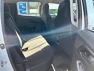 Used 2021 Isuzu D-Max Utility D/Cab White - Interior and Exterior details 9