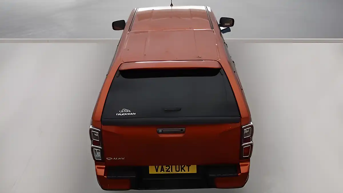 Used 2021 Isuzu D-Max V-Cross Orange - Interior and Exterior details 12