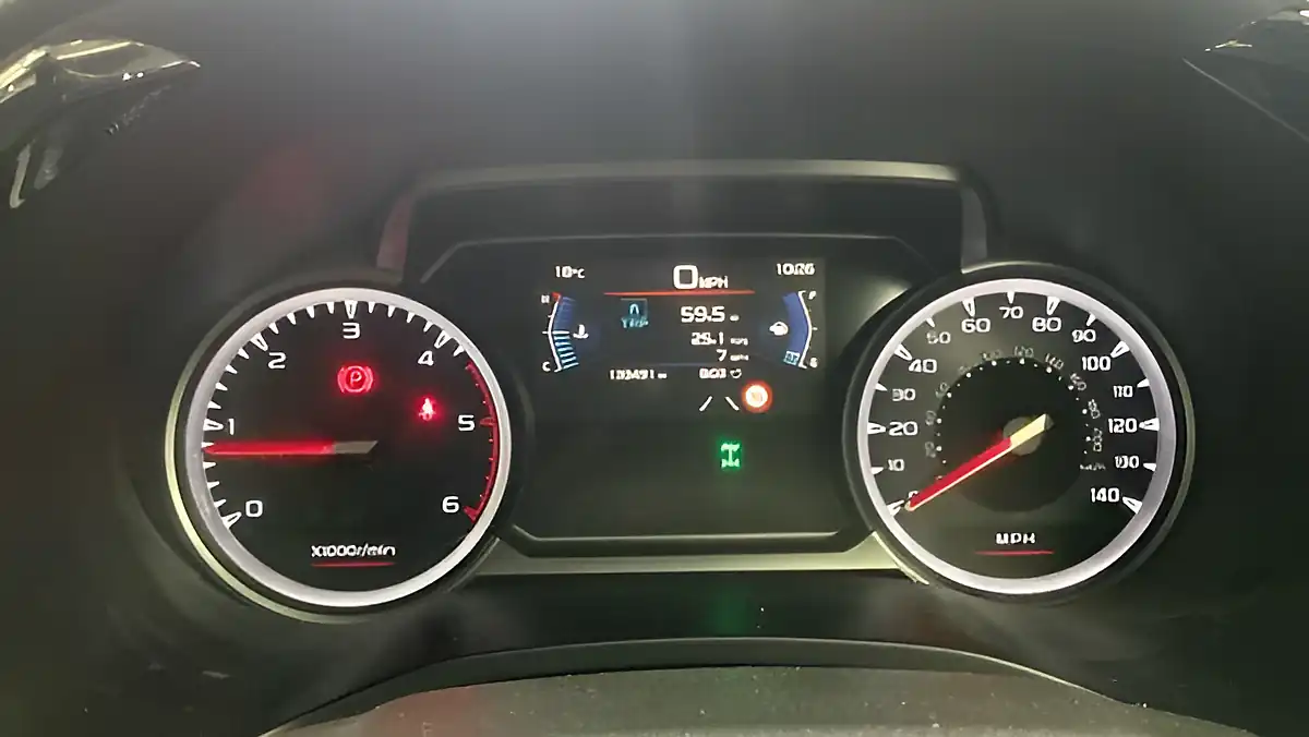 Used 2021 Isuzu D-Max V-Cross Orange - Interior and Exterior details 14