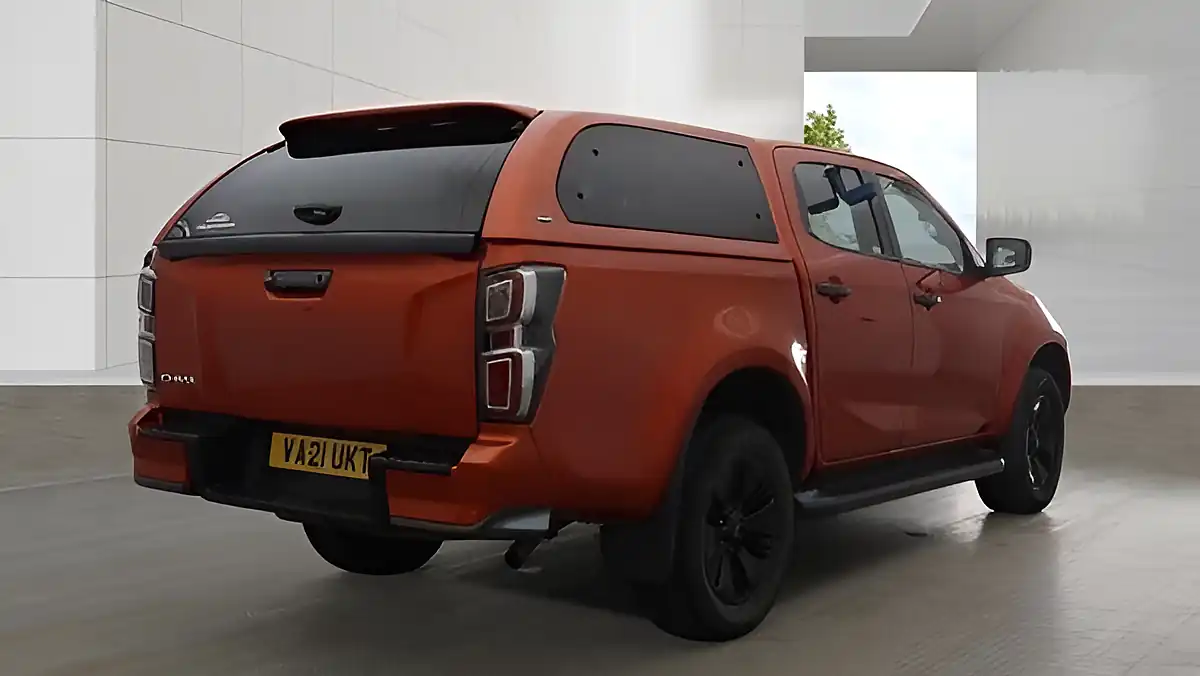 Used 2021 Isuzu D-Max V-Cross Orange - Interior and Exterior details 4