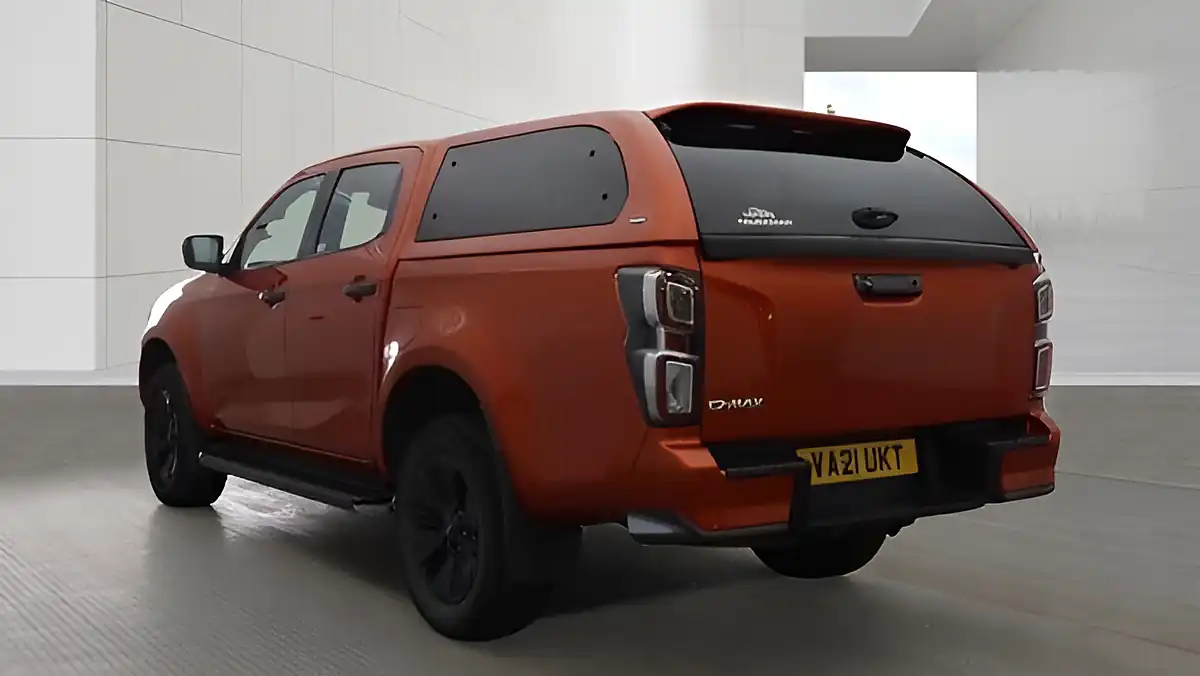 Used 2021 Isuzu D-Max V-Cross Orange - Interior and Exterior details 6