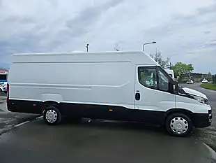 Used 2021 Iveco Daily 35S 14B Lwb White - Interior and Exterior details 2